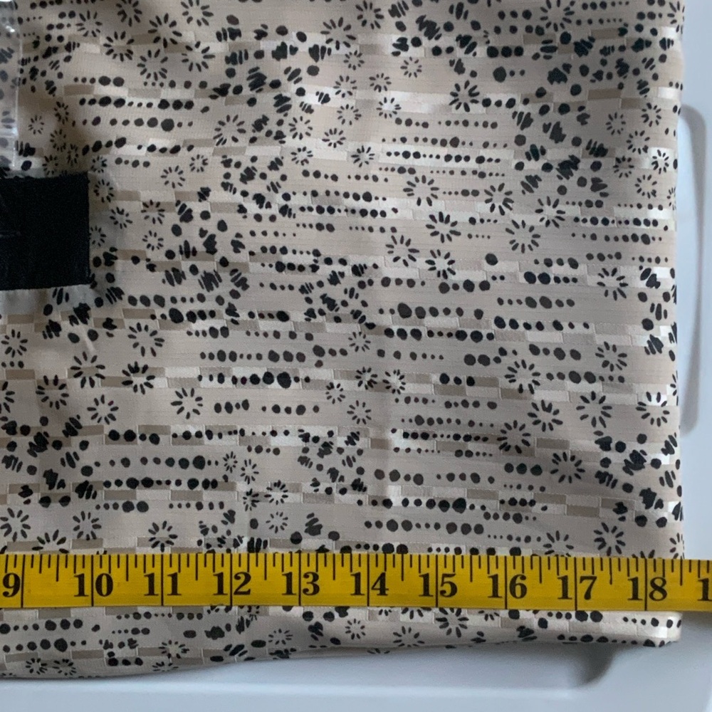 perfect travel companion โฃ๏ธ CAbi Faux Leather Accents 37โ length - Picture 11 of 11